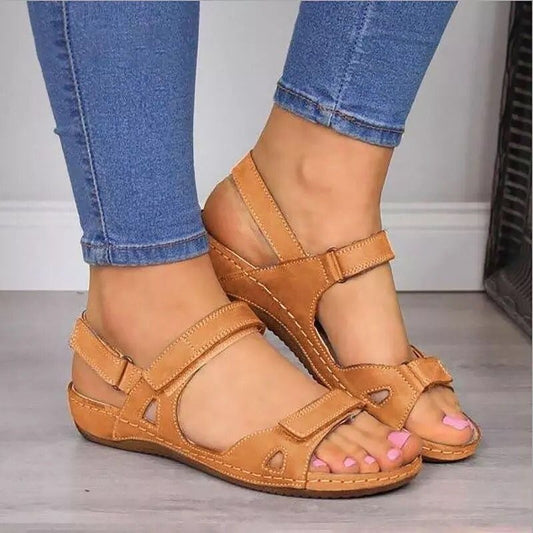 Sandale ortopedice ergonomice — cu suport pentru arcada plantară, care ajută la ameliorarea durerilor de picioare, la stabilizarea călcâiului și la reducerea instabilității la mers