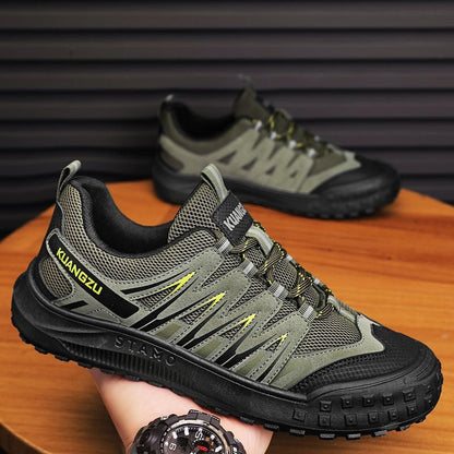 Adidași ergonomici cu ortoză — susținere a arcului plantar pentru ameliorarea durerilor de picioare, stabilizarea călcâiului și reducerea presiunii asupra articulațiilor.