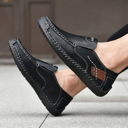 Încălțăminte ortopedică confortabilă — confecționată din piele de vacă italiană, cu suport pentru arcada plantară, care ameliorează durerea; ușoară și cu proprietăți de amortizare.