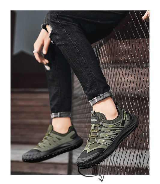 Adidași ergonomici cu ortoză — susținere a arcului plantar pentru ameliorarea durerilor de picioare, stabilizarea călcâiului și reducerea presiunii asupra articulațiilor.